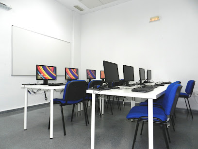 Aulia Centro de Estudios en Badajoz