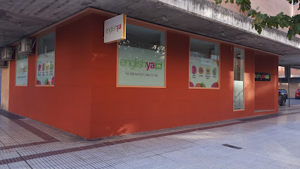 EnglishYA Centre & Campamentos (inglés para niños y adultos) en Pamplona